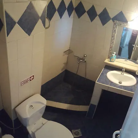 Petrino 2 By Vasileia